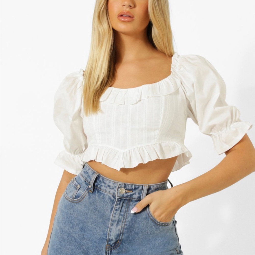 BooHoo white cotton shirred puff sleeve crop top